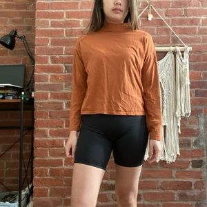 Everlane Mockneck Crop Long Sleeve T-Shirt